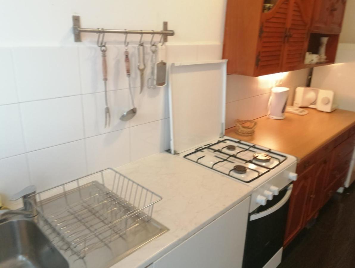 Vizaknai Apartmanhaz Székesfehérvár Eksteriør bilde